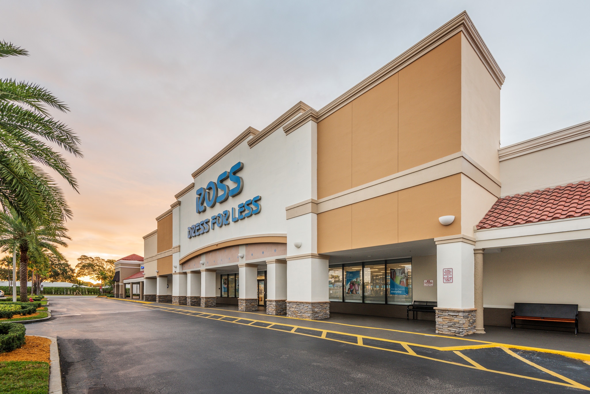 90549230 Glades Rd, Boca Raton, FL 33434 Boca Lyons Plaza