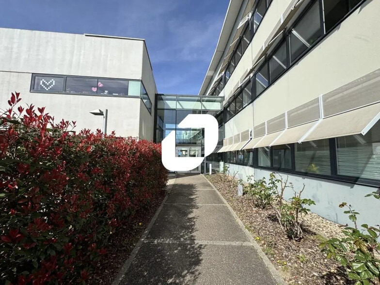 27 Avenue De L'Europe, Schiltigheim for lease - Building Photo - Image 2 of 12