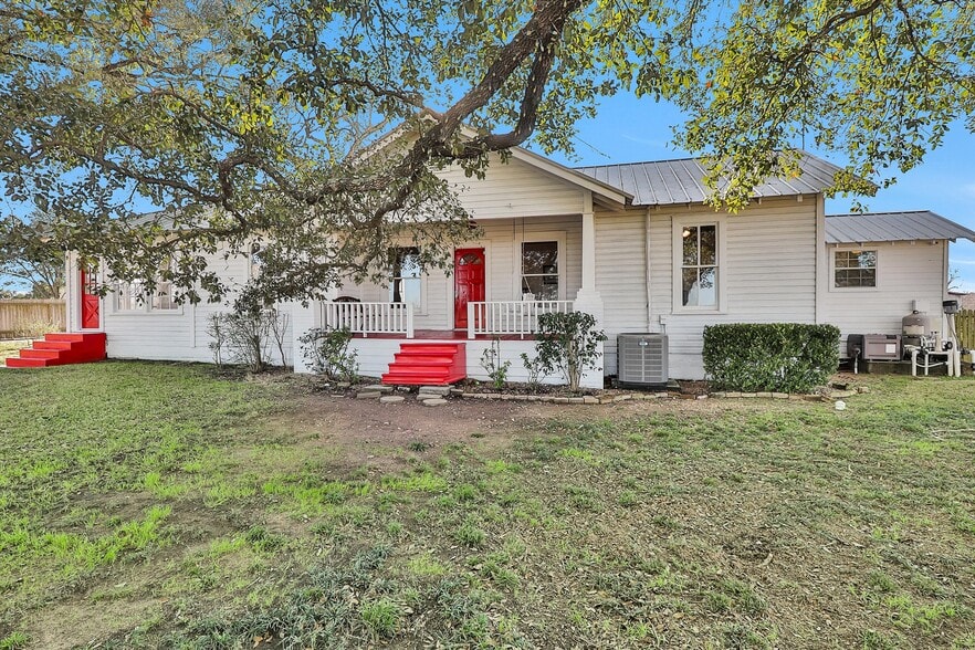 13801 Liberty St, Montgomery, TX for sale - Building Photo - Image 3 of 22