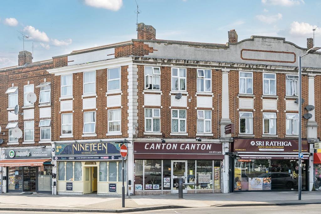 Mollison Way, Edgware for sale Building Photo- Image 1 of 12