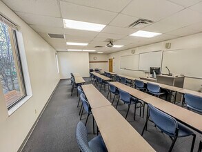 4411 Woodson Rd, Saint Louis, MO for lease Interior Photo- Image 1 of 10