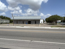 Port Lavaca Wave Newspaper Complex - Drive Through Restaurant