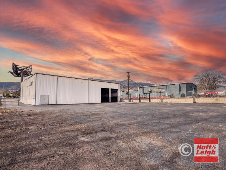 2110 Naegele Rd, Colorado Springs, CO for sale - Building Photo - Image 2 of 7