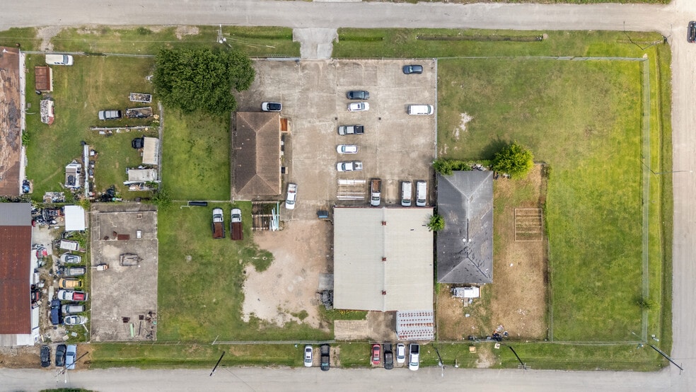 6920 Winton St, Houston, TX for sale - Building Photo - Image 2 of 50