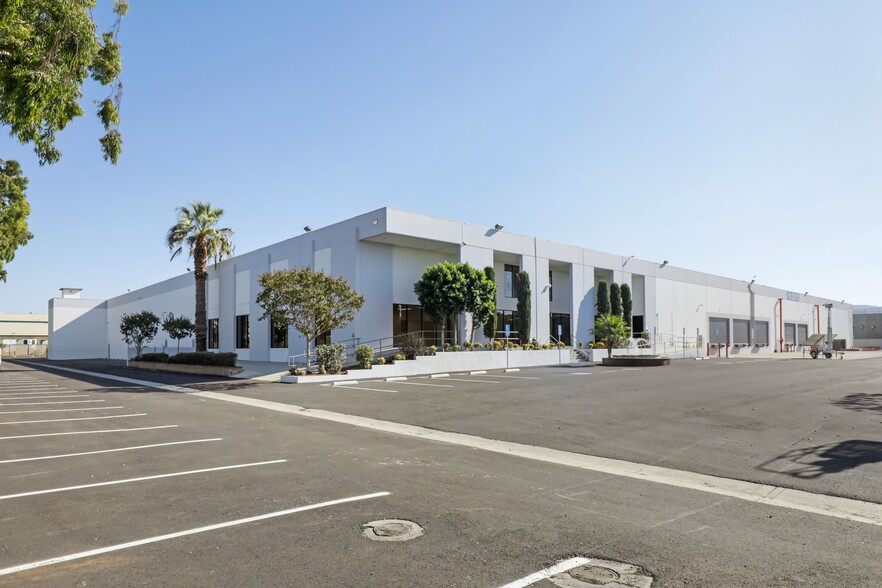 140 N Orange, City Of Industry, CA for lease - Building Photo - Image 3 of 15