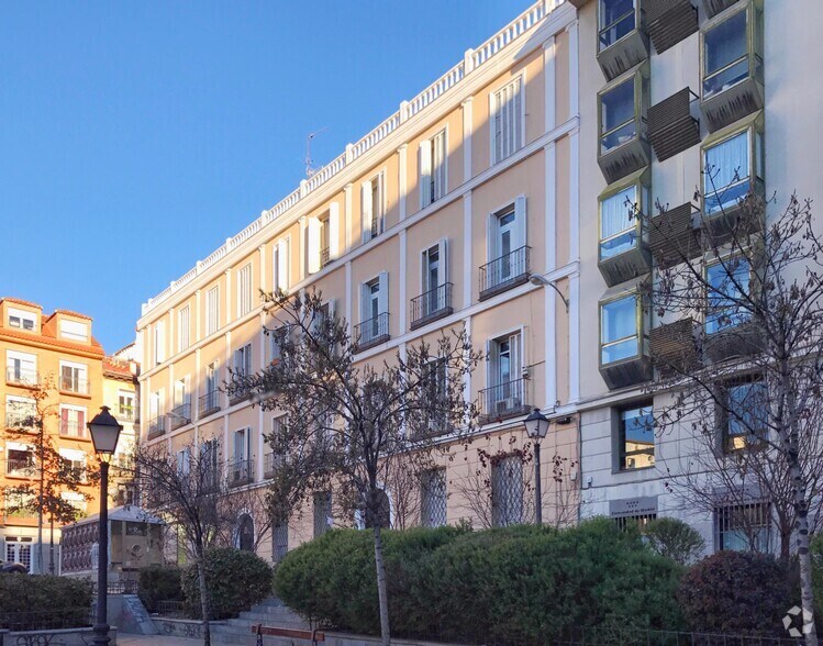 Plaza de Pedro Zerolo, 5, Madrid, Madrid for sale - Building Photo - Image 2 of 4
