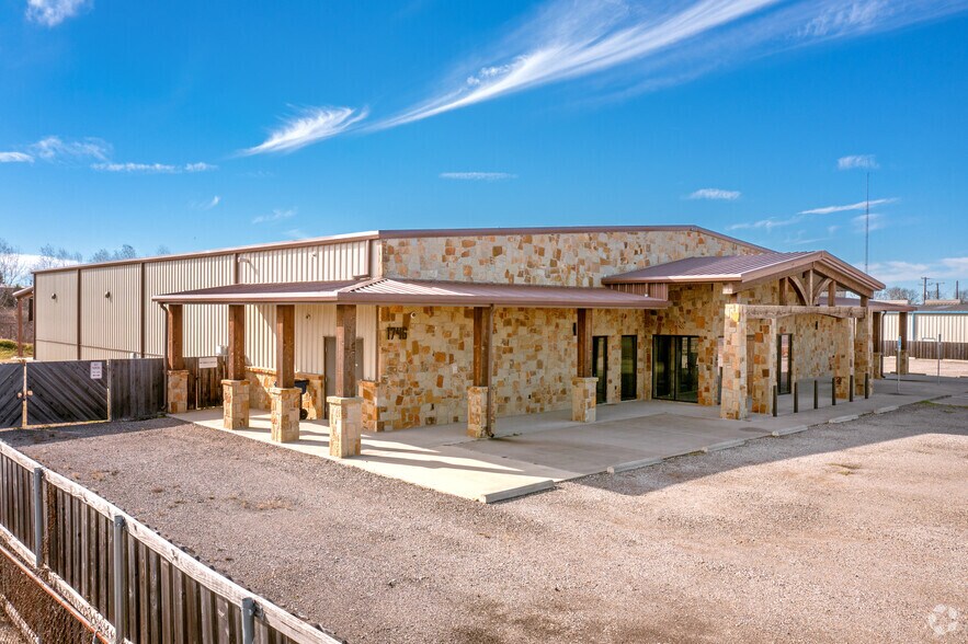 1746 State Highway 287, Corsicana, TX for sale - Primary Photo - Image 1 of 1