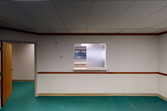 830 W High St, Lima, OH for lease Interior Photo- Image 2 of 5