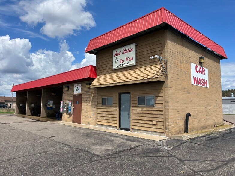 526 Amron ave, Antigo, WI for sale - Primary Photo - Image 1 of 13