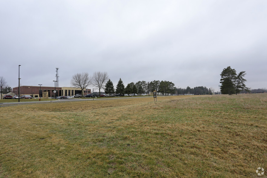 18th Ave SW, Cambridge, MN for sale - Primary Photo - Image 1 of 1