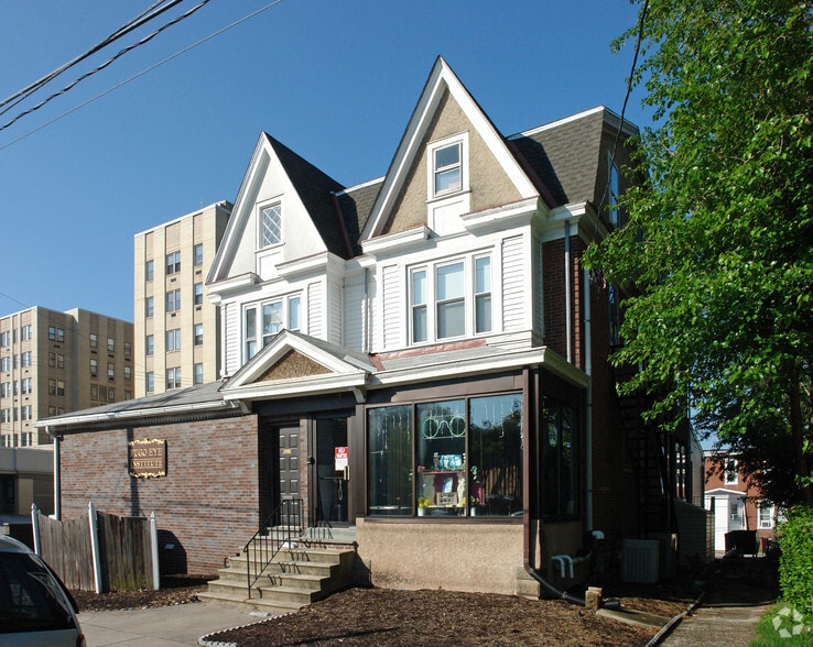 100-102 W Fornance St, Norristown, PA for sale - Building Photo - Image 2 of 75