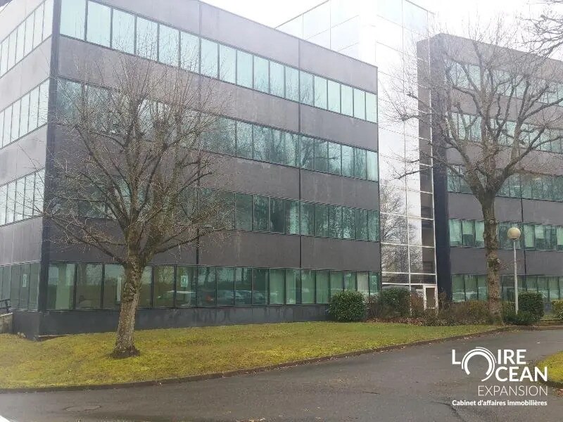 Office in Nantes for lease Building Photo- Image 1 of 2