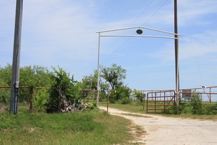 1876 FM 1103, Cibolo TX - Campground