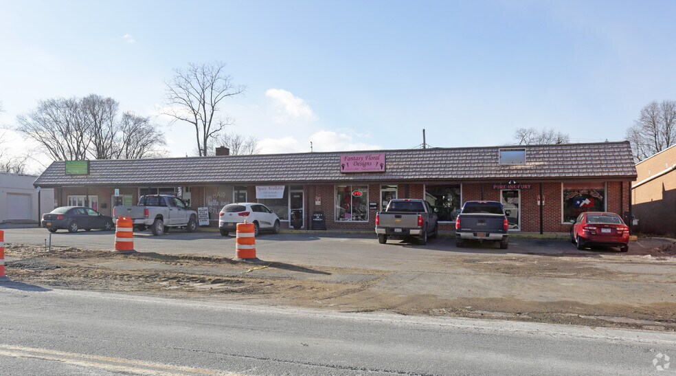 2654-2664 Hamburg St, Schenectady, NY for sale - Primary Photo - Image 1 of 1