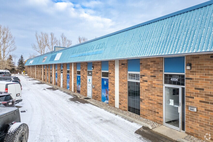 4502-4516 10 St NE, Calgary, AB for sale - Primary Photo - Image 1 of 1