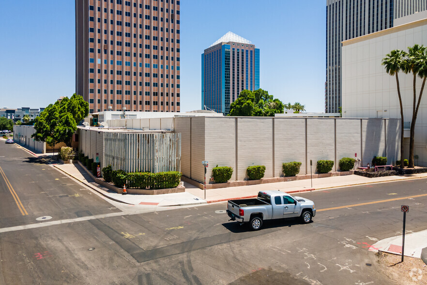 100 W Clarendon Ave, Phoenix, AZ for sale - Building Photo - Image 2 of 4