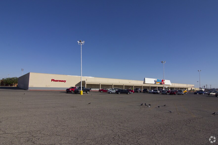 9484 Dyer St, El Paso, TX for sale - Primary Photo - Image 1 of 1