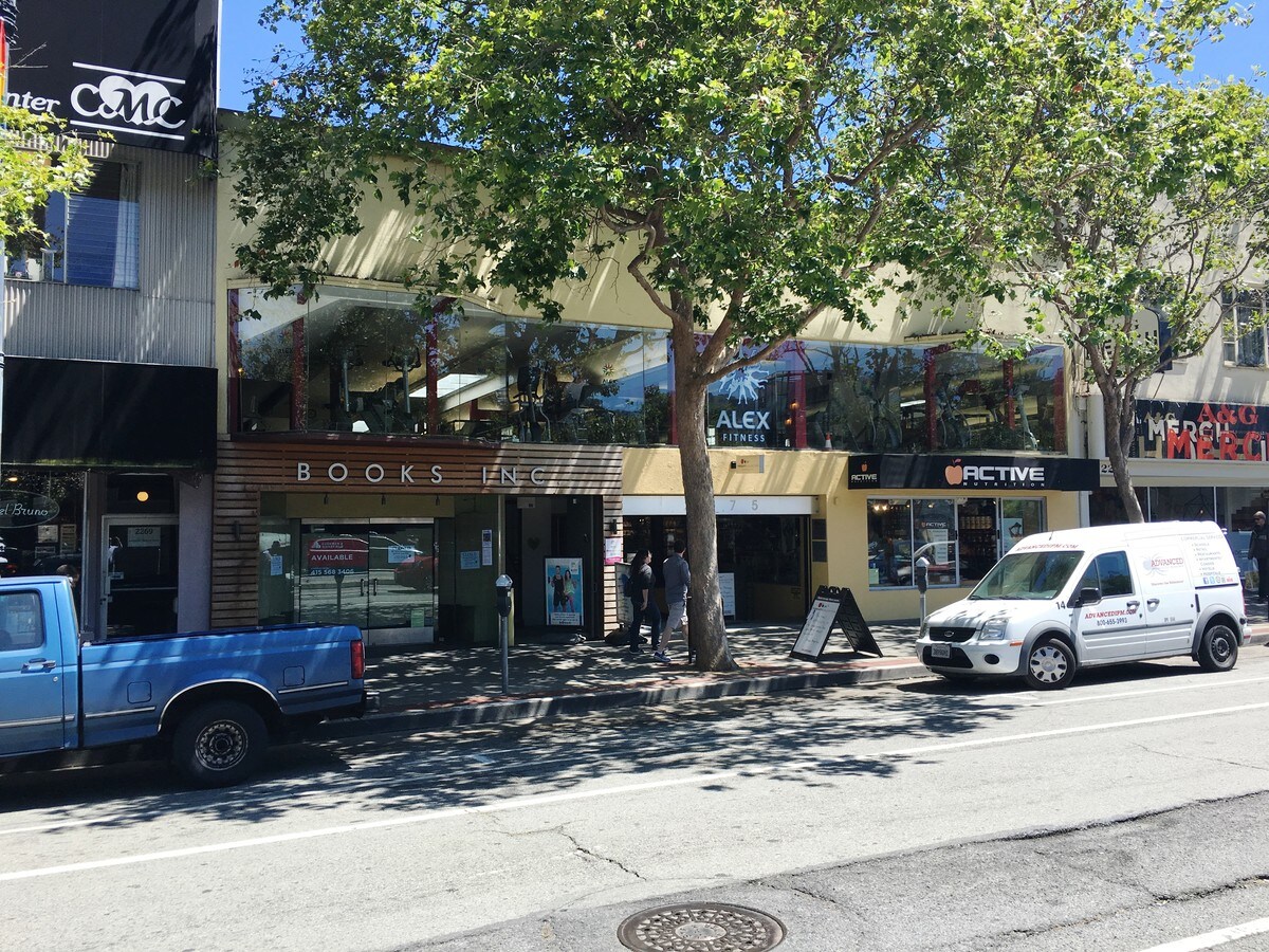 2275 Market St. Front