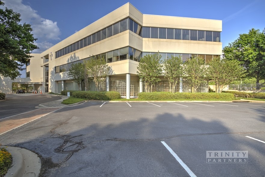 2001 Laurel St, Columbia, SC for sale - Building Photo - Image 1 of 1