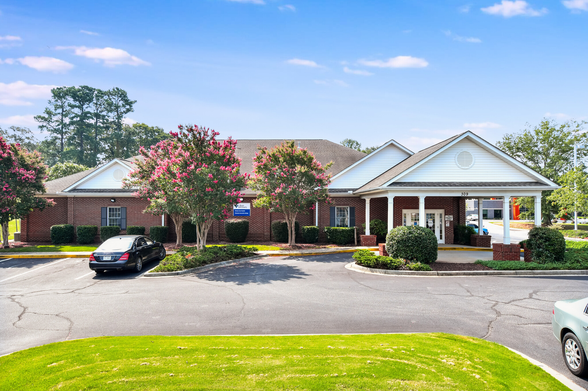 309 W Butler Rd, Mauldin, SC for sale Building Photo- Image 1 of 1