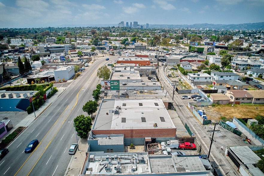 2672 S La Cienega Blvd, Los Angeles, CA for lease - Aerial - Image 2 of 12