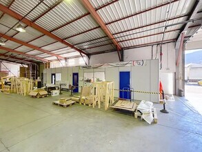 1145 Rue Des Mettanies, Pontcharra for lease Building Photo- Image 1 of 1