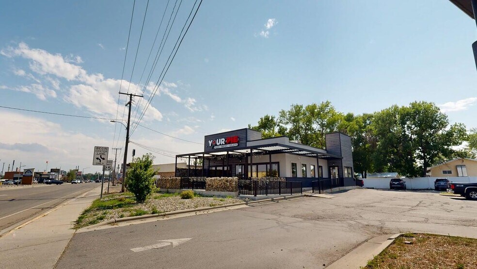 101 S 1st Ave, Laurel, MT for sale - Building Photo - Image 1 of 1