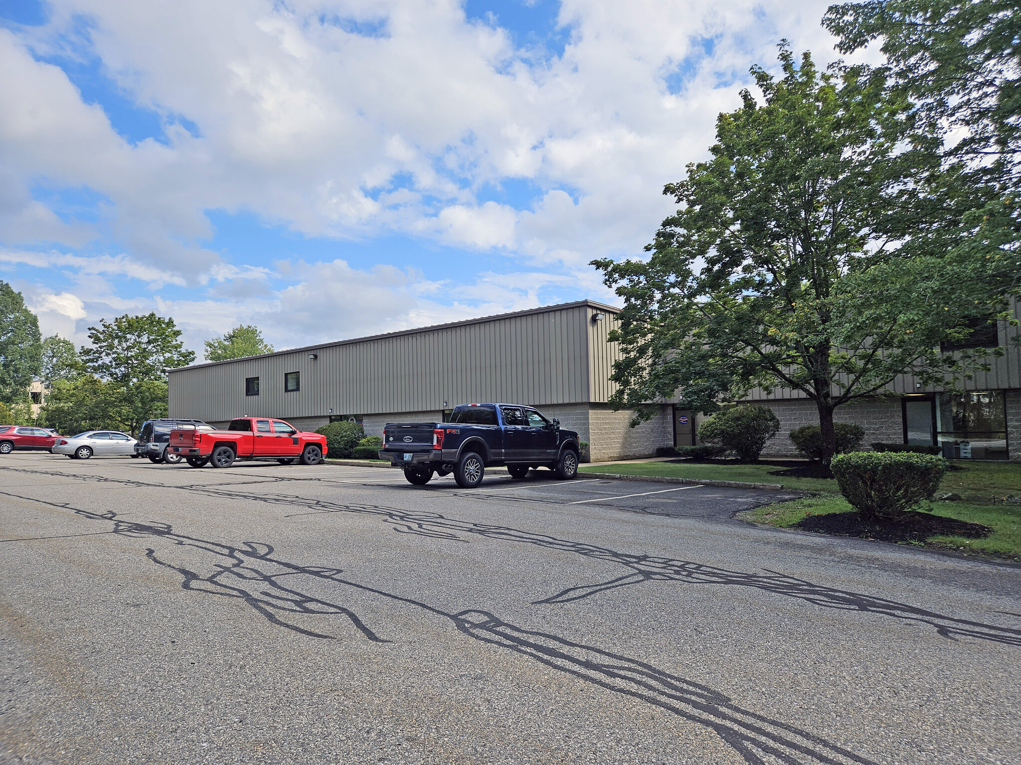 41 Industrial Dr, Exeter, NH for sale Building Photo- Image 1 of 1