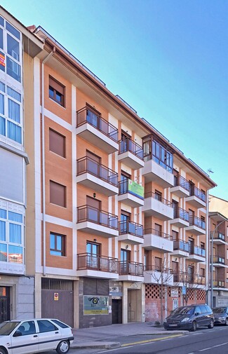 More details for Calle Puente, 22, Torrijos - Multifamily for Sale