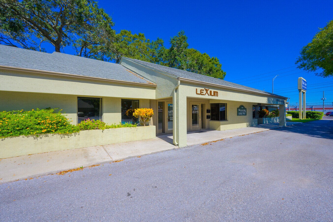 32502 US Highway 19 N Palm Harbor - 32502 US Highway 19 N Palm Harbor FL Building Photo 1 HighDefinition