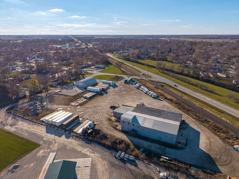 406 N Union St, Dwight, IL for lease - Building Photo - Image 3 of 30