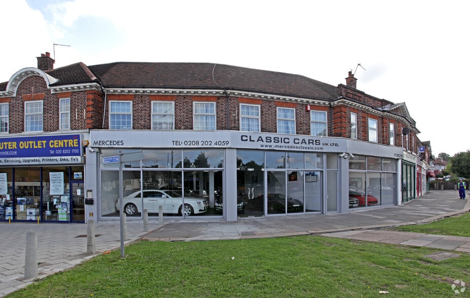 252-256 Watford Way, London for sale - Primary Photo - Image 1 of 1