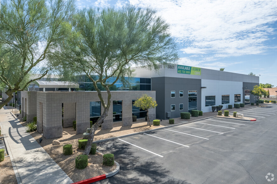 8801 E Raintree Dr, Scottsdale, AZ for lease - Building Photo - Image 3 of 7