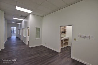 869 NW Wall St, Bend, OR for lease Interior Photo- Image 1 of 2