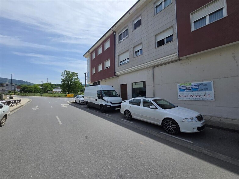 Retail in Baralla for sale - Building Photo - Image 2 of 12