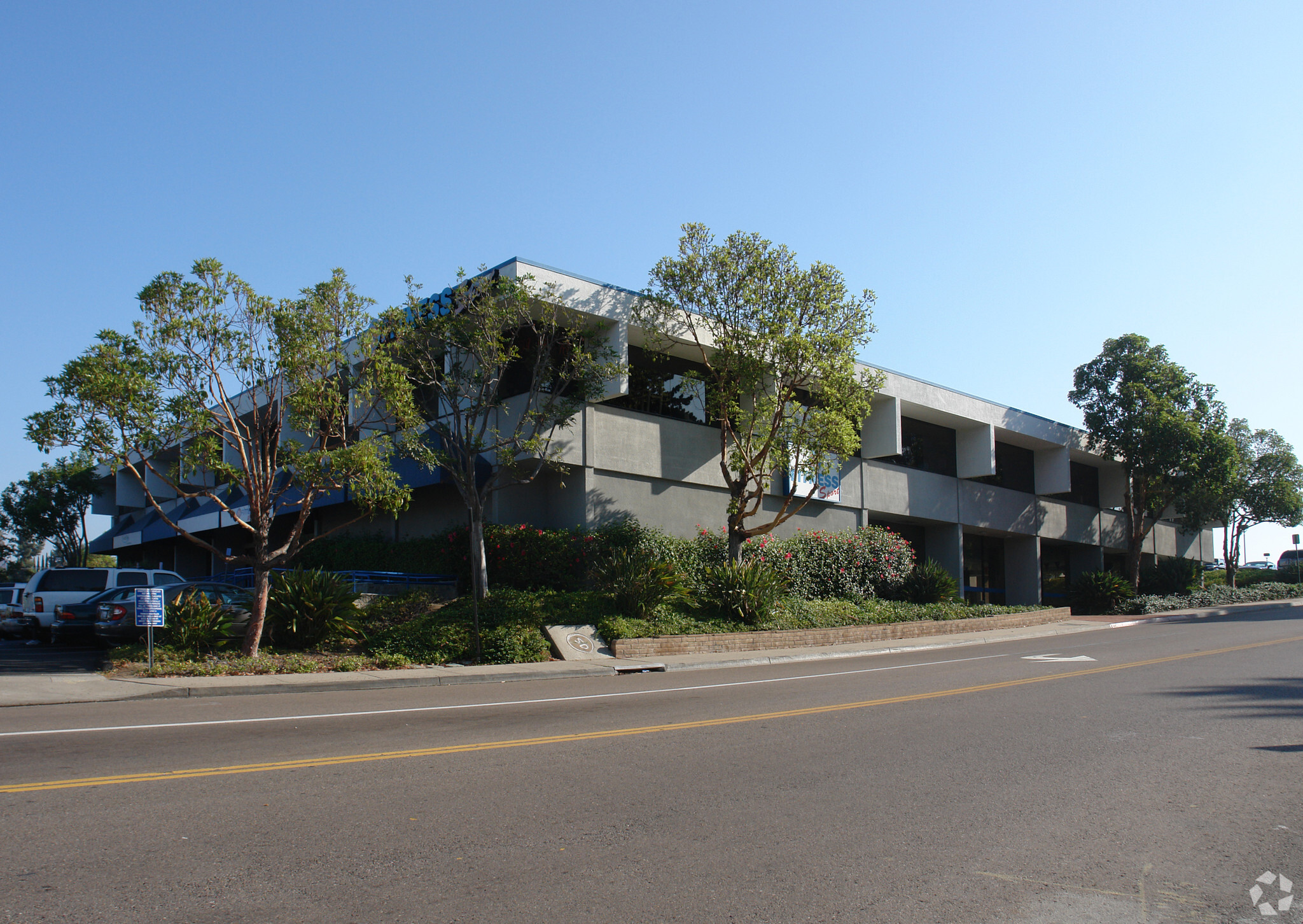 5601 Grossmont Center Dr, La Mesa, CA for sale Primary Photo- Image 1 of 1