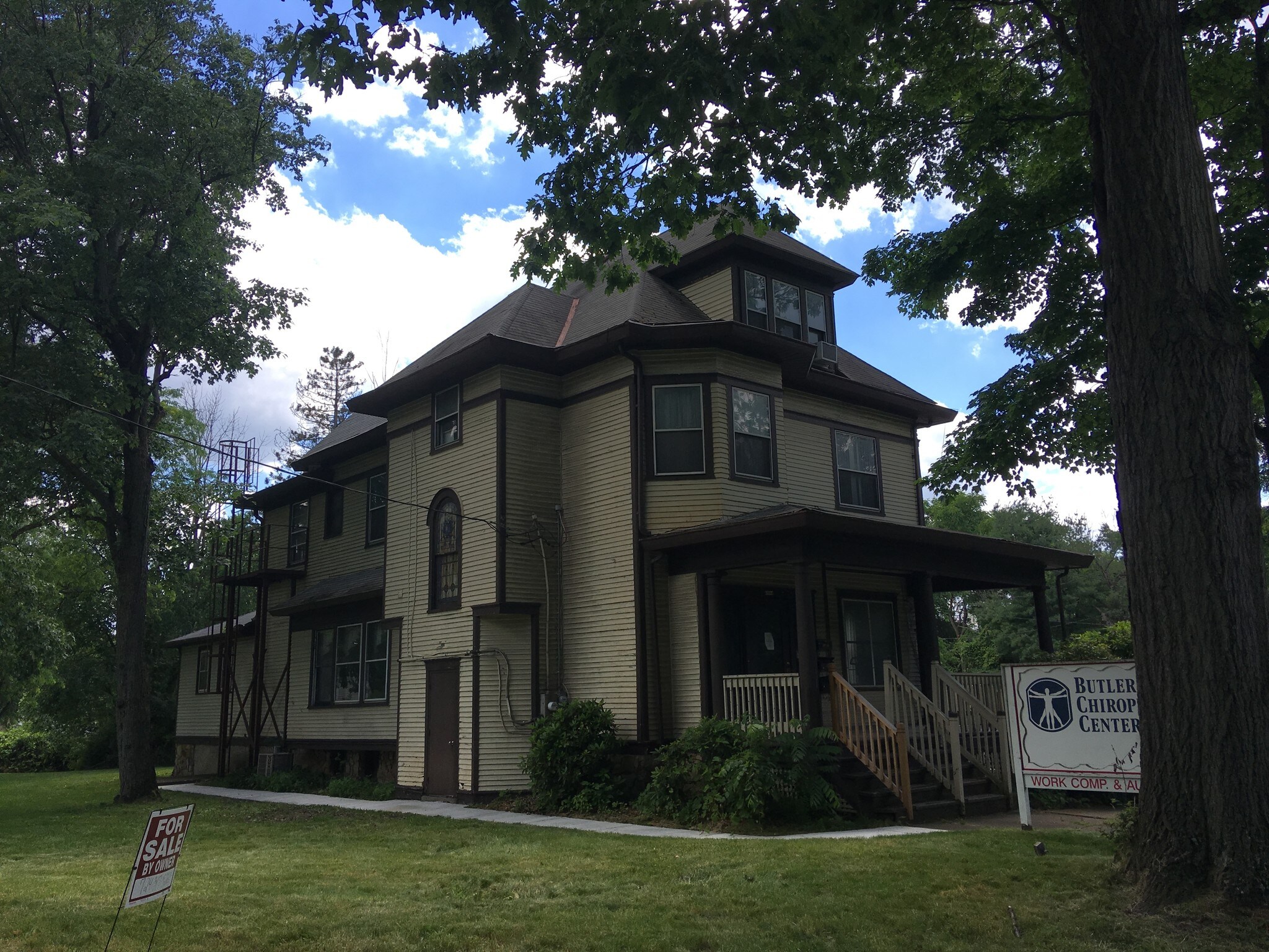 1004 Butler Ave, New Castle, PA for sale Building Photo- Image 1 of 1