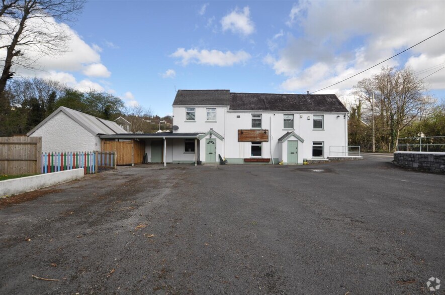 Heol Y Felin, Llanelli for sale - Building Photo - Image 1 of 1