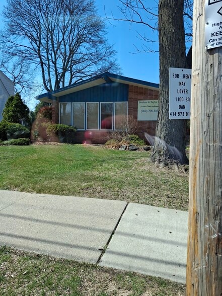 229 Lawn St, Hartland, WI for lease - Primary Photo - Image 1 of 7