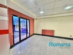 Retail in Ávila, Ávila for lease Interior Photo- Image 2 of 12