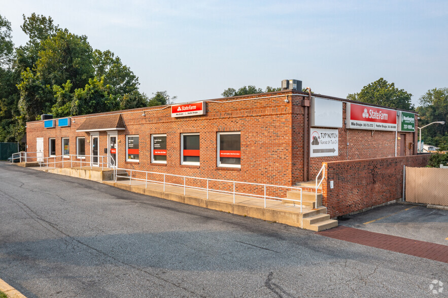 33-35 Possum Park Mall, Newark, DE for sale - Primary Photo - Image 1 of 1