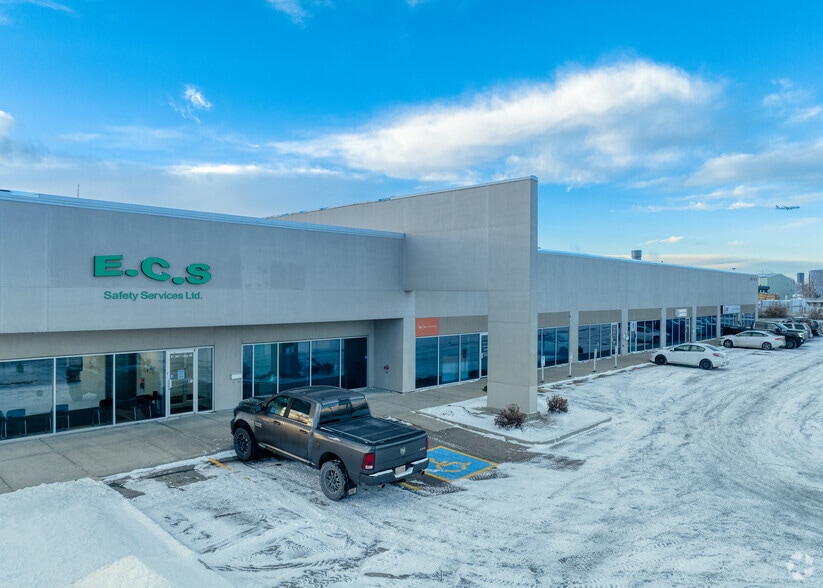 2821 3rd Ave NE, Calgary, AB for sale - Primary Photo - Image 1 of 1