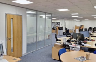 44-46 Springfield Rd, Horsham for lease Interior Photo- Image 2 of 3