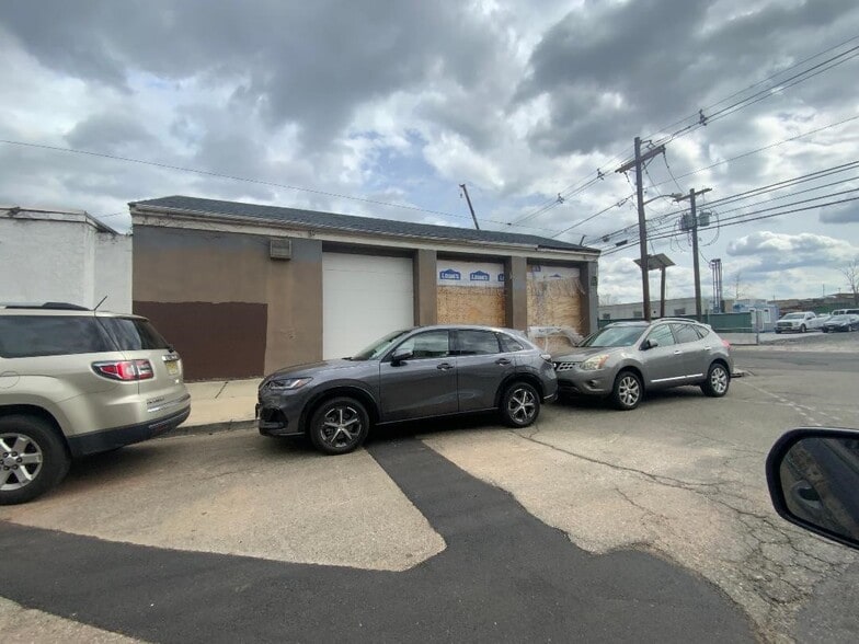 1179 E Broad St, Elizabeth, NJ for sale - Primary Photo - Image 1 of 1
