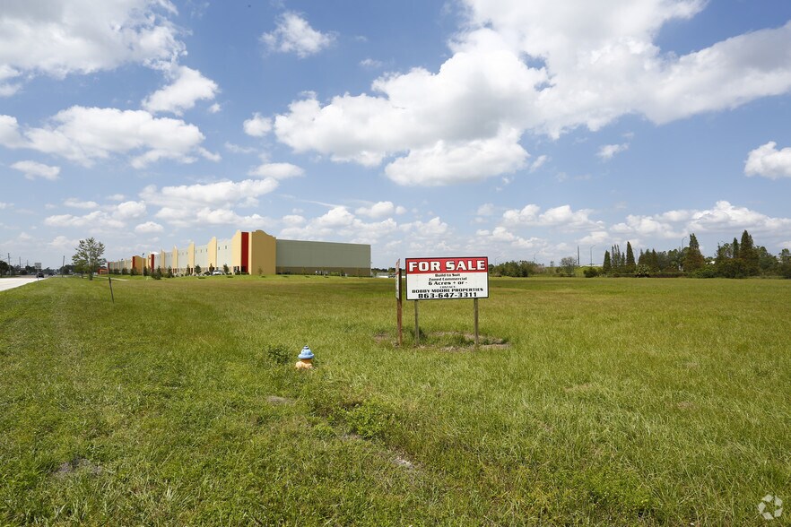 2625 Drane Field Rd, Lakeland, FL for sale - Primary Photo - Image 1 of 1