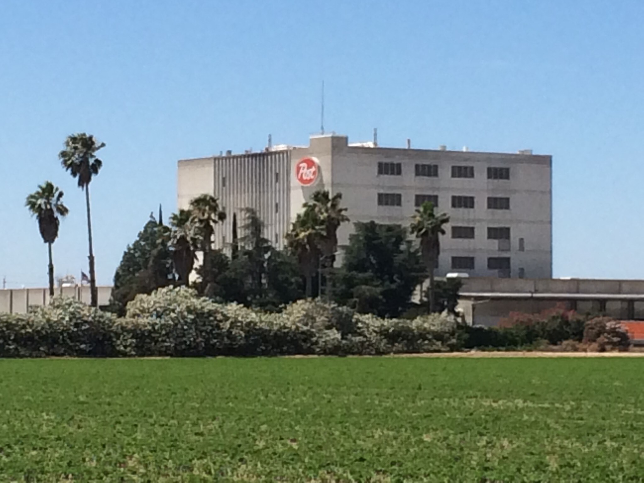 901 E Whitmore Ave, Modesto, CA for sale Building Photo- Image 1 of 1