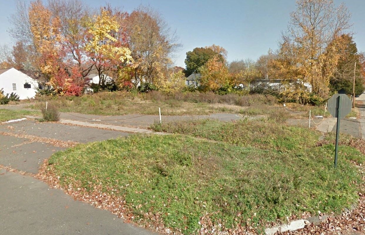 2632 Broadbridge Ave, Stratford, CT 06614