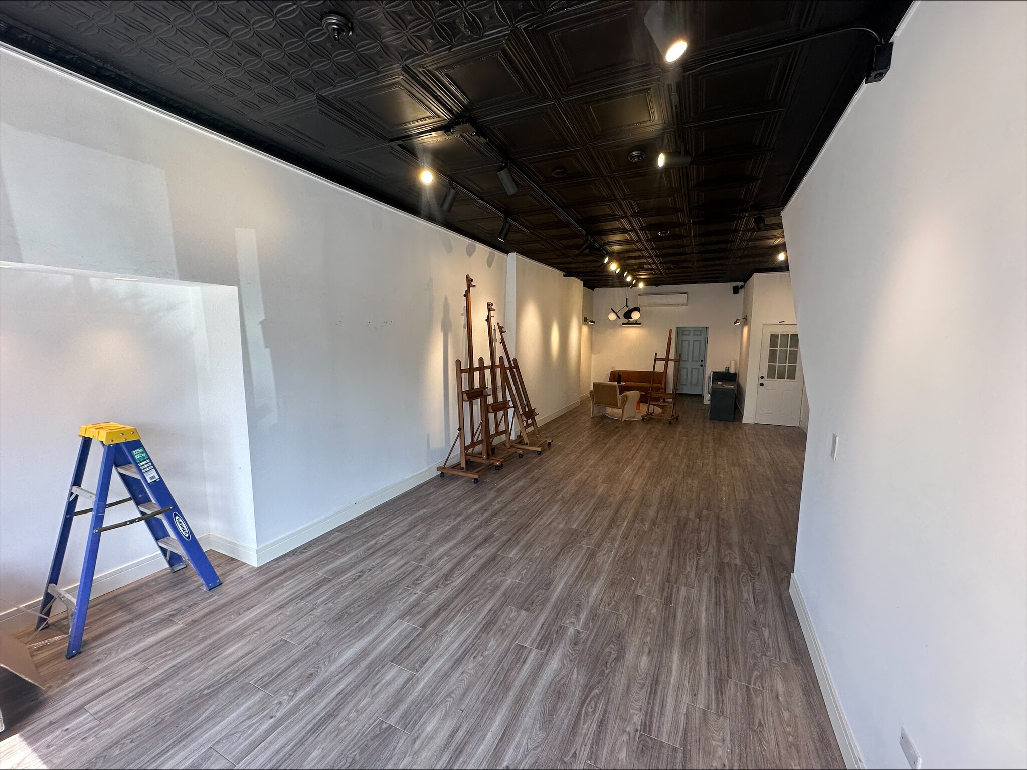 8-10 Irving Pl, Woodmere, NY for lease Interior Photo- Image 1 of 7