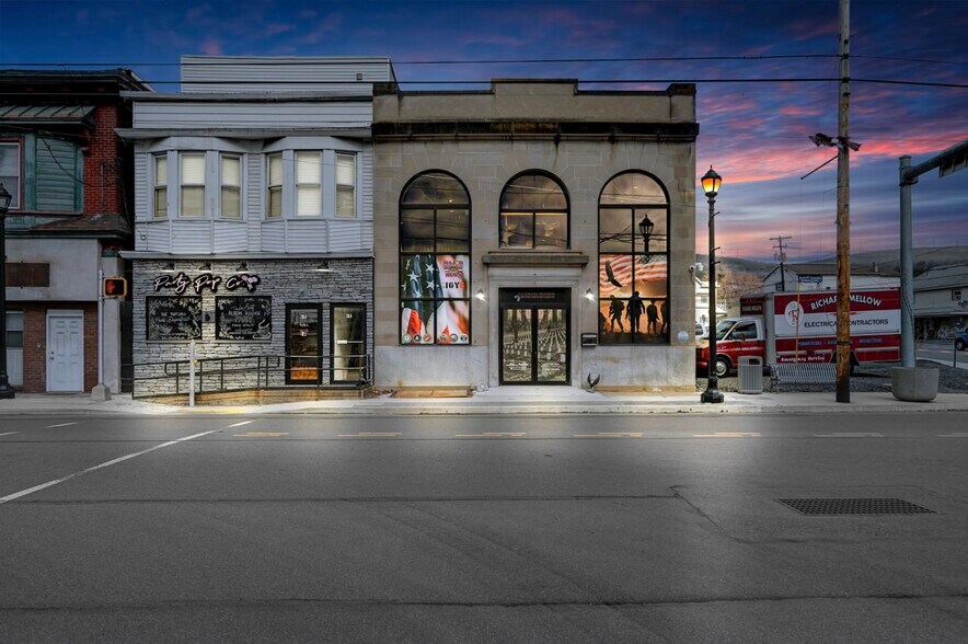 737 Main St, Dickson City, PA 18519 Office for Sale