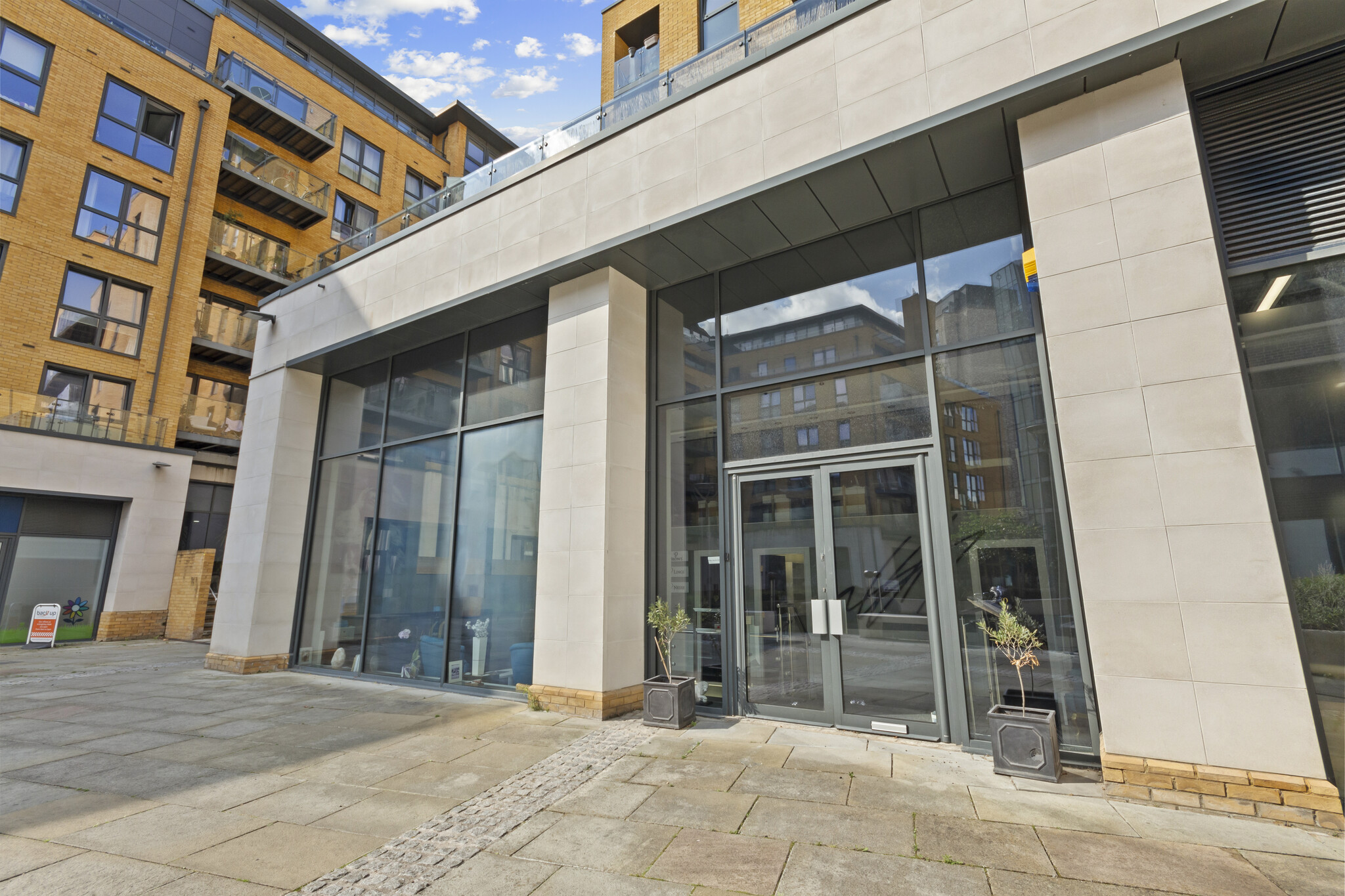 7 Knightly Walk, London for lease Building Photo- Image 1 of 9